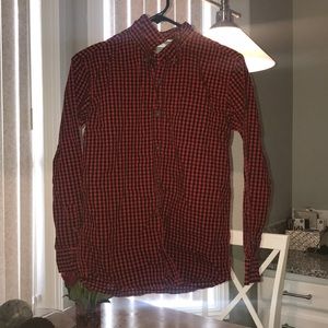 red and black plaid shirt